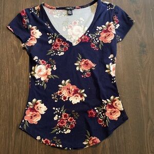 Blue floral top from Rue 21 size XS